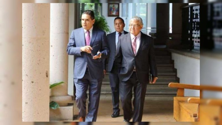 Habrían detenido en Estados a Unidos a secretario de Finanzas de Silvano Aureoles
