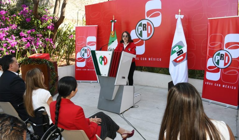 Llaman a los priistas a trabajar y defender a la patria