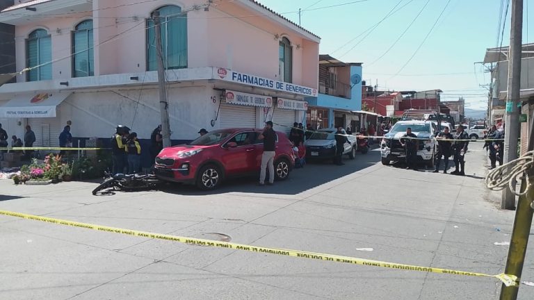 De 6 balazos asesinada a un hombre a bordo de su camioneta, en la colonia Tierra y Libertad