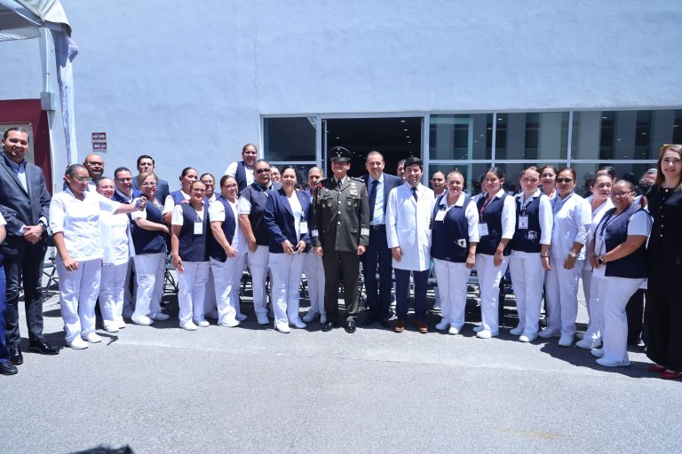 SSM y Defensa honran a personal de salud, a cinco años de la pandemia: SSM