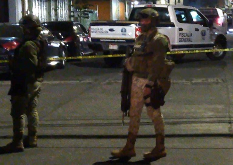 Un muerto y un herido al ser baleados en negocio de «maquinitas» en Uruapan