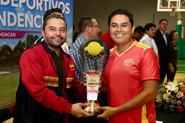 Reconoce Cecufid a ganadores de los Juegos Deportivos Interdependencias