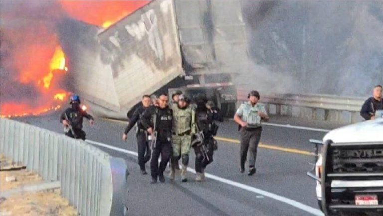Suman dos oficiales de GN y uno de Defensa muertos, tres criminales abatidos y 7 uniformados heridos tras enfrentamientos en los límites de Michoacán y Jalisco