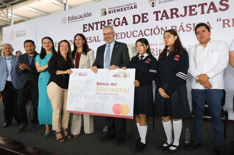 El trabajo en las aulas no se detiene en Michoacán, asegura SEE