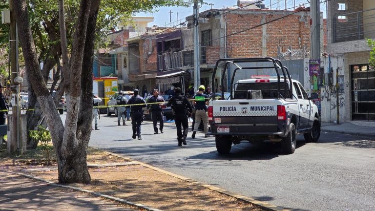 A balazos matan a un hombre en la colonia 20 de Noviembre en Zamora