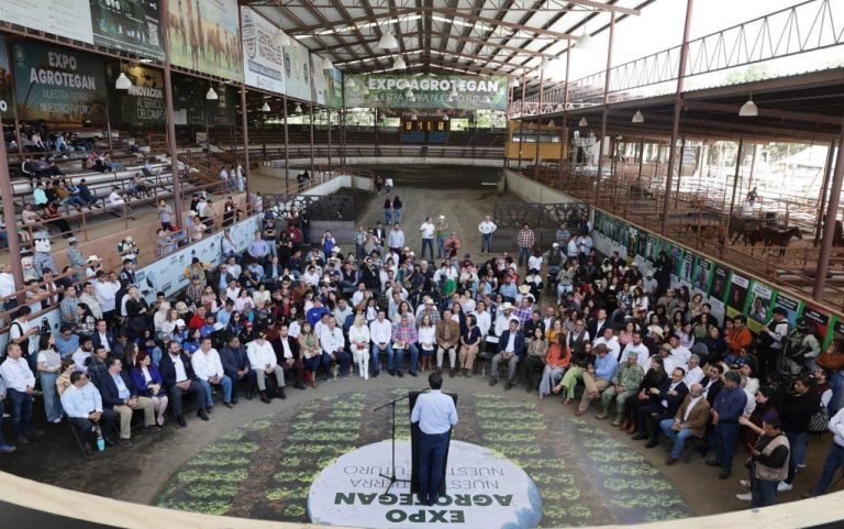 Inauguran la Segunda Expo Feria Agroindustrial, Ganadera y Tecnológica de Michoacán
