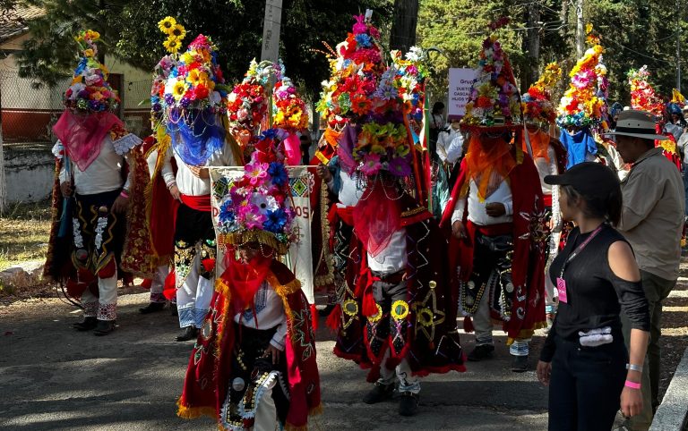 Convite de la K’uínchekua volverá a llenar de vida la calle principal de Tzintzuntzan
