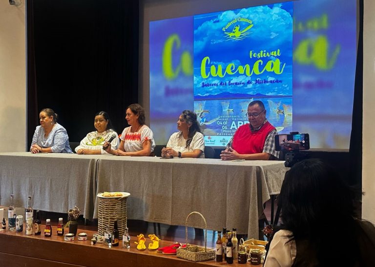 Gastronomía, cultura y tradición, en el Festival de la Cuenca de Pátzcuaro