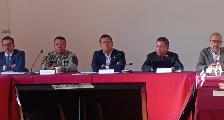 Se acumulan 33 renuncias en la segunda mesa de prevención de riesgos electorales