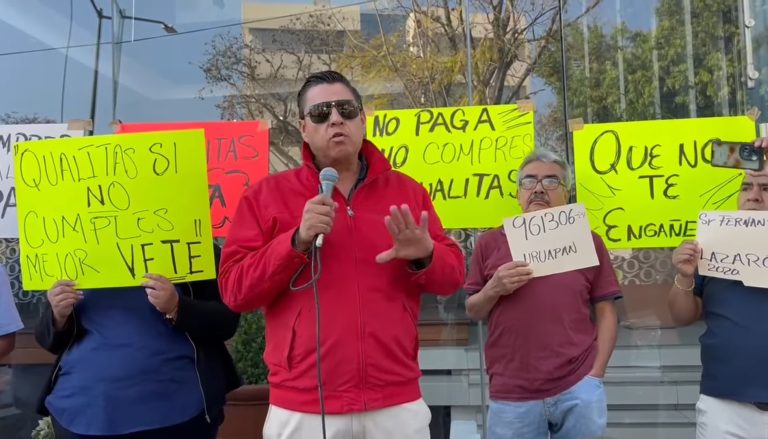Protesta contra la aseguradora Quálitas en Morelia por manejo irregular de siniestros