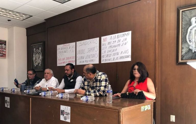 Exigen sindicatos diálogo con gobernante michoacano, ante represión y atropellos constantes de sus derechos
