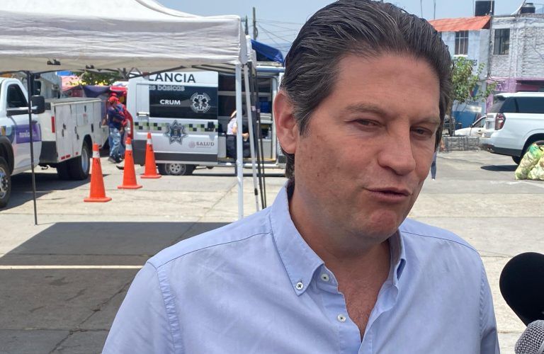 Tomarán medidas contra quienes generan incendios en la Loma de Santa María: Alfonso Martínez