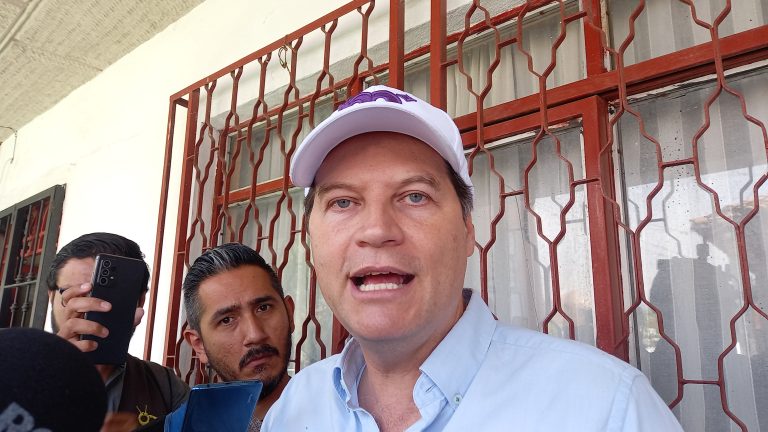 México, camino al comunismo y a la dictadura, advierte alcalde