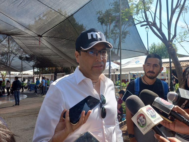 Peatonalizar Centro Histórico, antes que construir metrobús: Gaspar Hernández