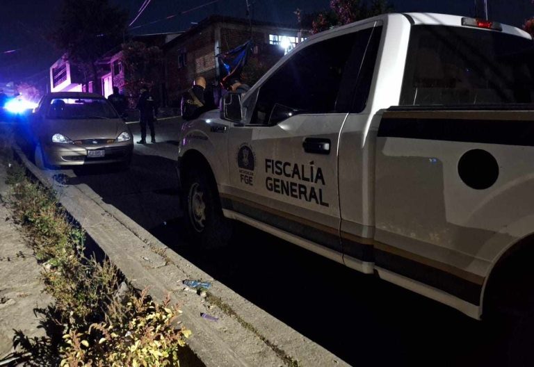 Hombre muere en hospital, tras ser baleado, en Uruapan