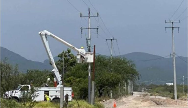 Delincuentes dañan líneas de cableado eléctrico la CFE en Paso del Capire