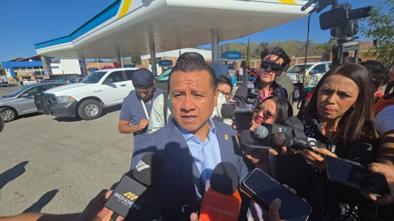 Normalistas liberados tendrán que reparar daños: Carlos Torres Piña