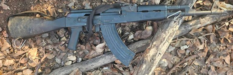 Al repeler agresión, autoridades abaten a tres presuntos delincuentes en Apatzingán