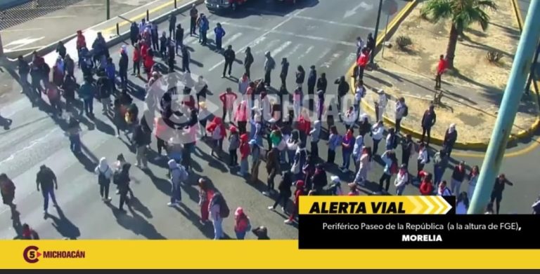 Liberan a ocho normalistas tras disturbios, ya protestan por detenidos