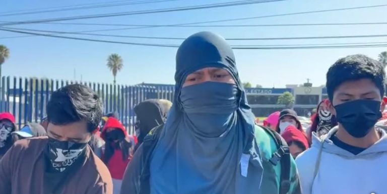 Exigen normalistas de Tiripetío sea nombrado de inmediato nuevo director del plantel