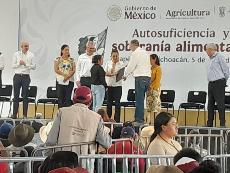 Recuperar la producción de la mayoría de lo que en México se consume «es la mejor defensa contra cualquier arancel»: Sheinbaum