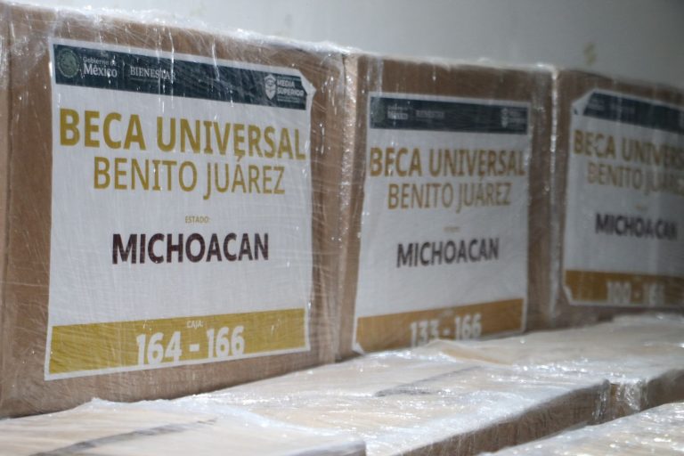 Iniciará entrega de tarjetas de “Beca Benito Juárez” en preparatorias de Michoacán