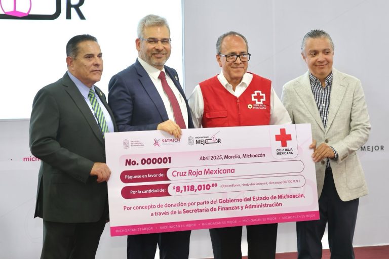 Entrega gobernador donativo por más de 8 mdp a la Cruz Roja