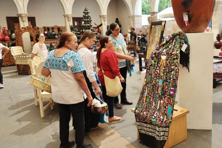 Concurso Artesanal de Uruapan con récord de ventas por 5.4 mdp