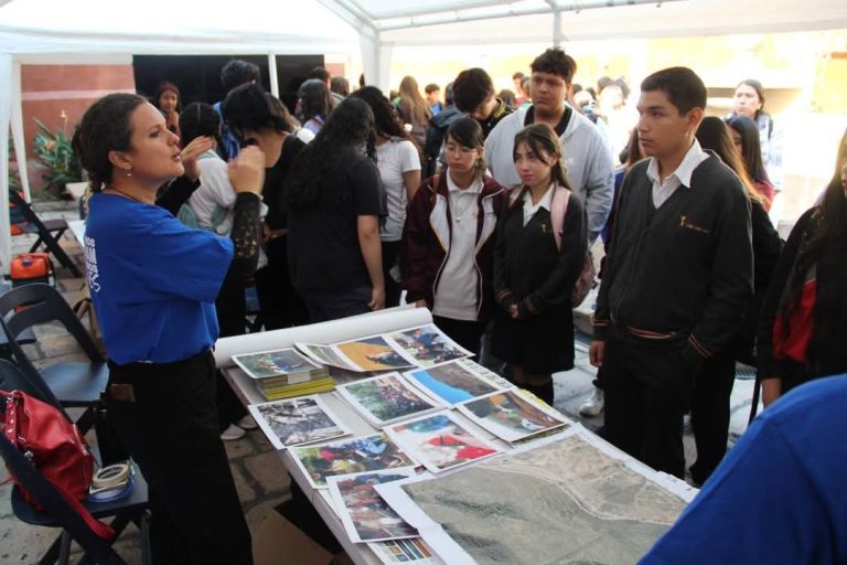 Oferta la Máxima Casa de Estudios del país sus 13 carreras y 7 posgrados en Morelia