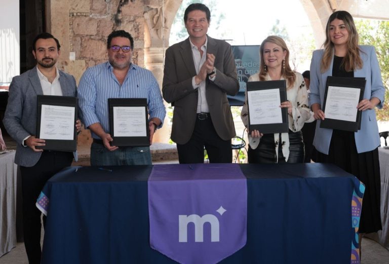 Firman Gobierno Municipal y Aiemac, convenio para favorecer el empleo en Morelia