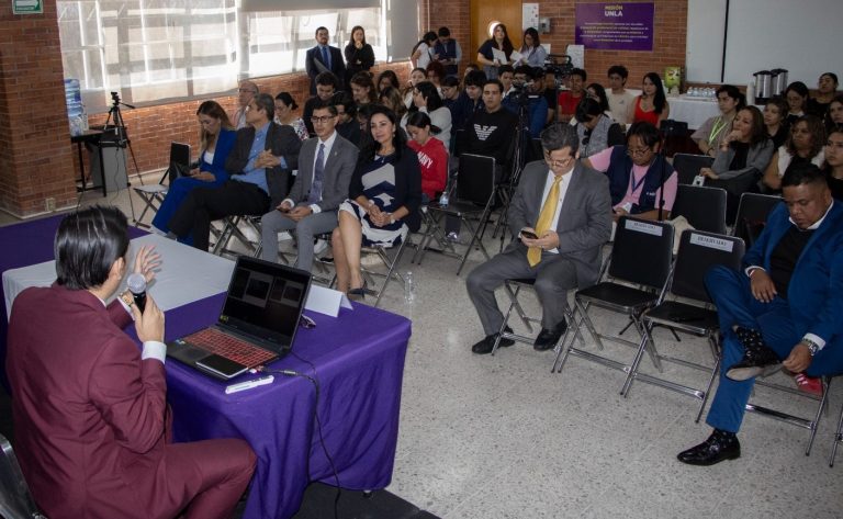 No existe todavía legislación que regule la IA en México: especialista