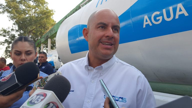 Con acuaférico, garantizada agua para el poniente de Morelia