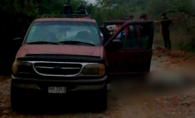 Ejecutan a pareja en el camino Coahuayana–El Ahijadero