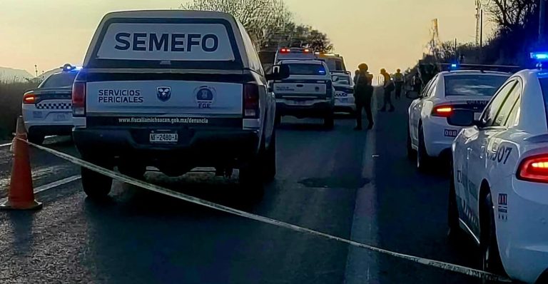 Muere hombre al ser arrollado en la Autopista de Occidente