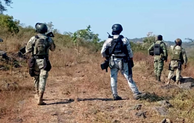 Preliminar, 6 militares muertos y dos heridos tras estallido de mina terrestre en los límites de Michoacán y Jalisco