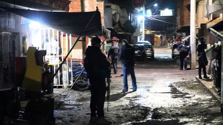 Aumenta a tres el número de víctimas mortales por atentado en tienda de abarrotes de Zamora