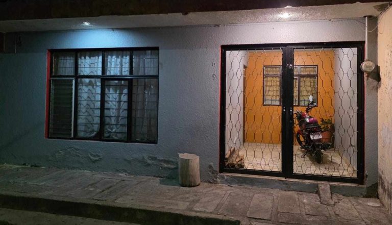 Pistoleros balean casa en la colonia El Valle, de Zamora; no hay víctimas
