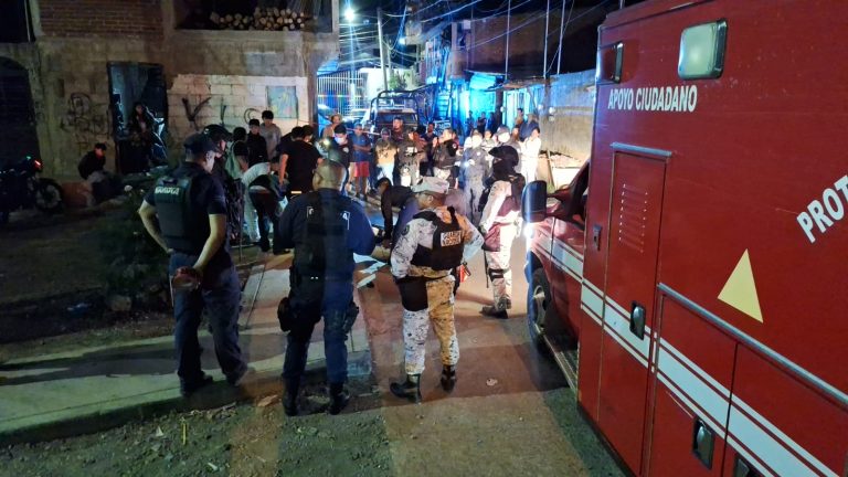 Delincuentes balean a dos jóvenes, en La Quinta, al poniente de Uruapan