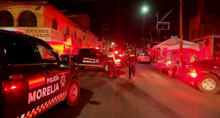 Delincuentes balean a padre e hijo adolescente en la colonia Lomas de Guayangareo, Morelia