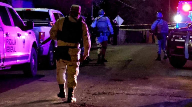 Abandonan un ejecutado en brecha cerca de Chiquimitio