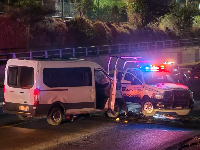 Chocan agentes de la FGE contra patrulla de la Guardia Civil; hay una oficial herida