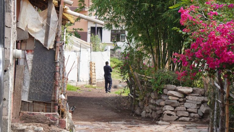 A balazos ejecutan a un hombre en la vía pública de Jacona