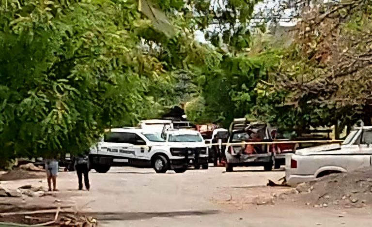 Delincuentes ejecutan a mecánico en la colonia Lázaro Cárdenas, en Apatzingán