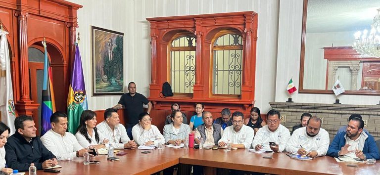 Logran acuerdos tercera ala de CNTE y funcionarios, pero la lucha sigue porque aún hay pendientes