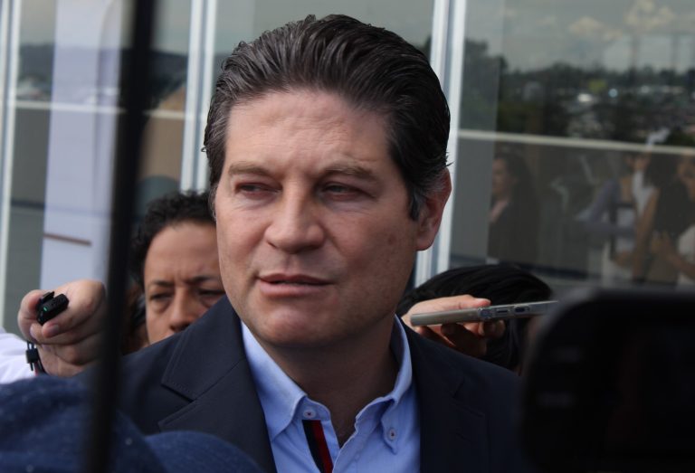 Ante aumento de asaltos a usuarios de bancos, alcalde exhorta a solicitar acompañamiento policial