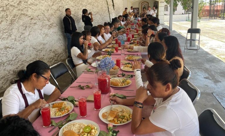 Celebra Sistema Penitenciario a cientos de madres en su día