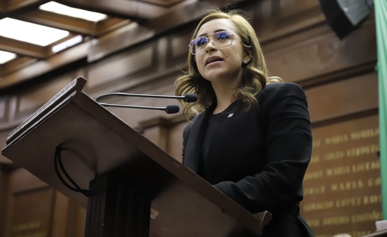 Propone Grecia Aguilar reformar Constitución para garantizar derechos de las infancias en Michoacán