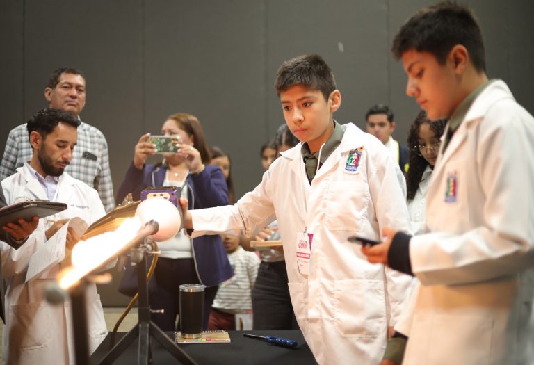 Presentan proyectos innovadores en Feria Estatal Infantil