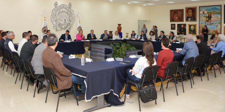 Iniciarán proceso para que plazas interinas de la UMSNH transiten a definitivas