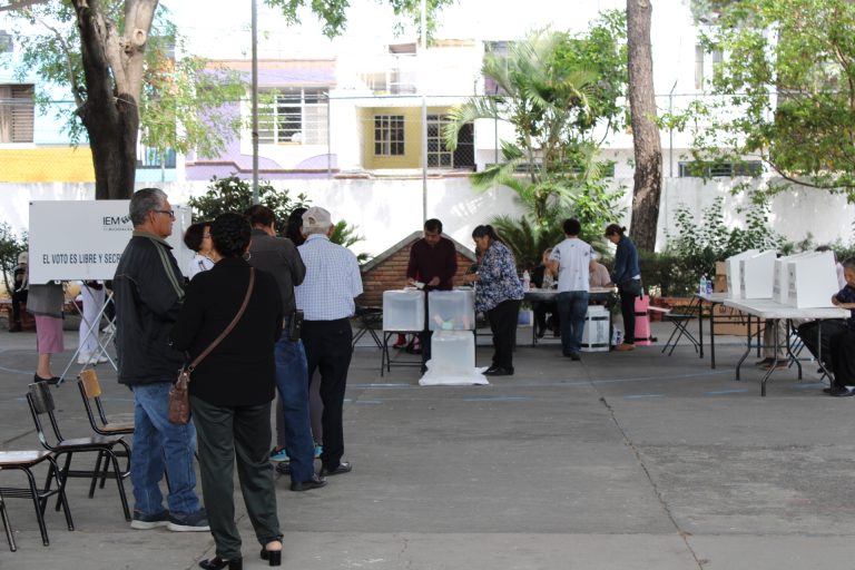 Rechaza Bedolla participación baja en elecciones, señala, se proyectan 500 mil votos